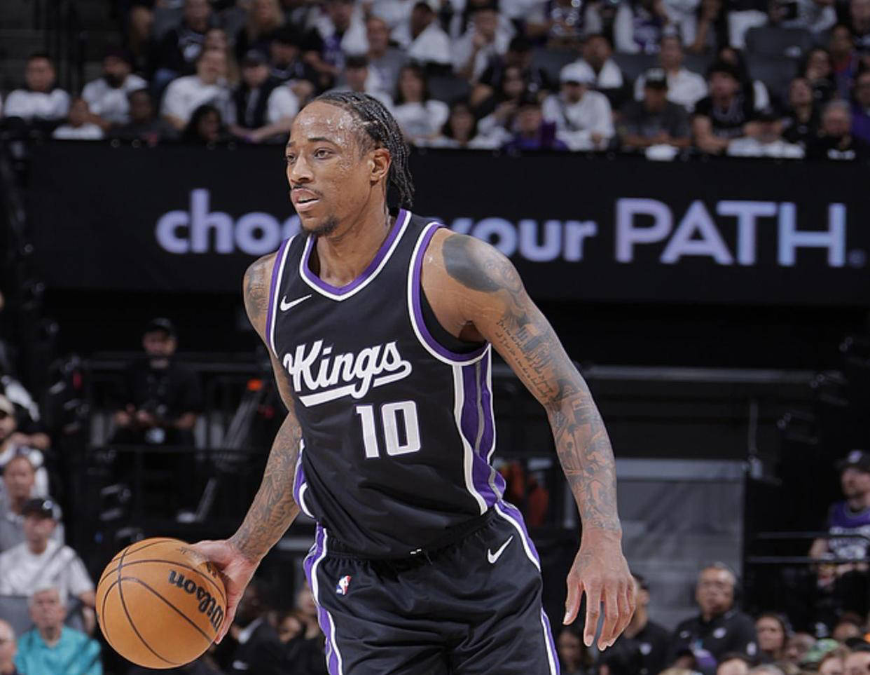 米兰体育官方网站-西班牙男篮强势爵士,浓眉完成帽子戏法