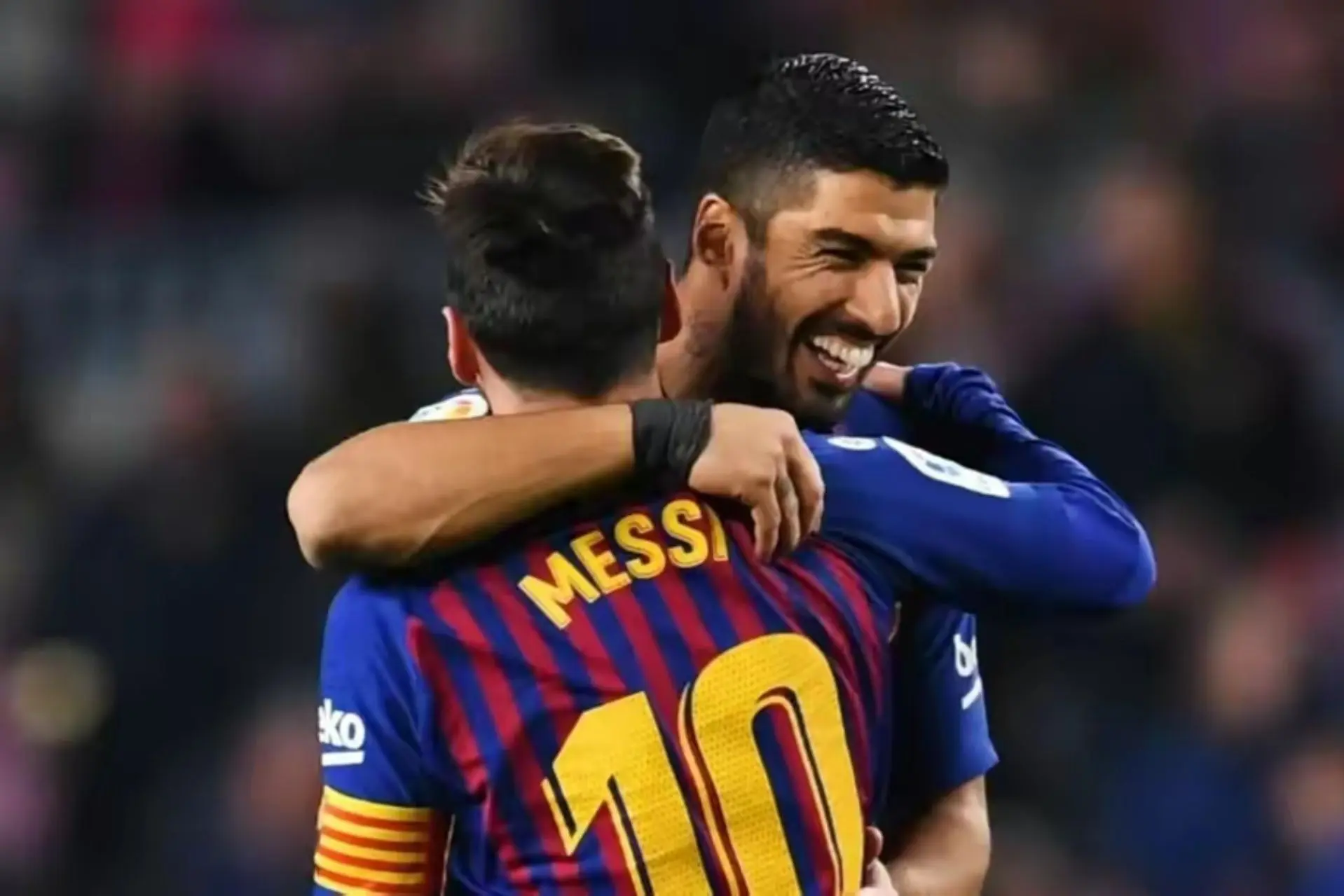 包含巴萨激烈一战，梅西带领获胜的词条