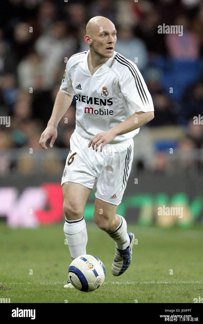 关于皇马阵容轮换，主帅齐达内寻找最佳阵容的信息