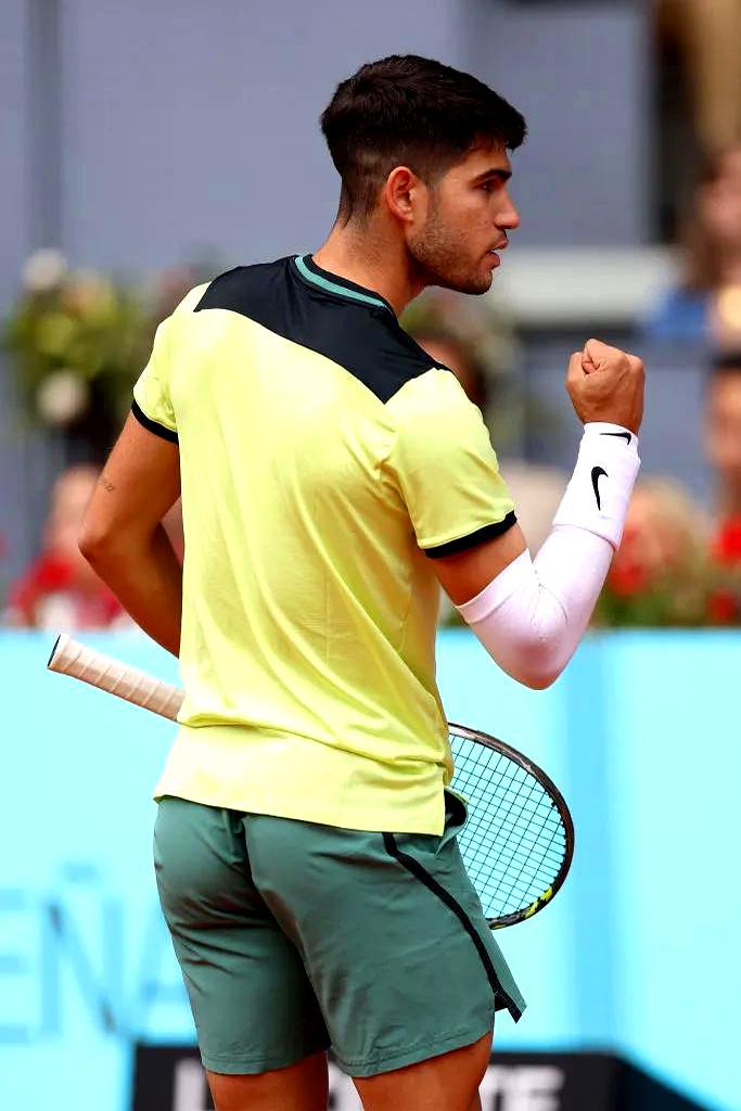 米兰体育官网-蒙特卡洛大师赛力克拉沃尔杯，穆雷统治全场的简单介绍